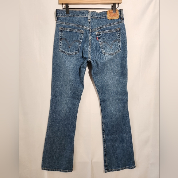 Vintage Y2K Levi's 515 Nouveau Bootcut Jeans, size 8M - Picture 7 of 11
